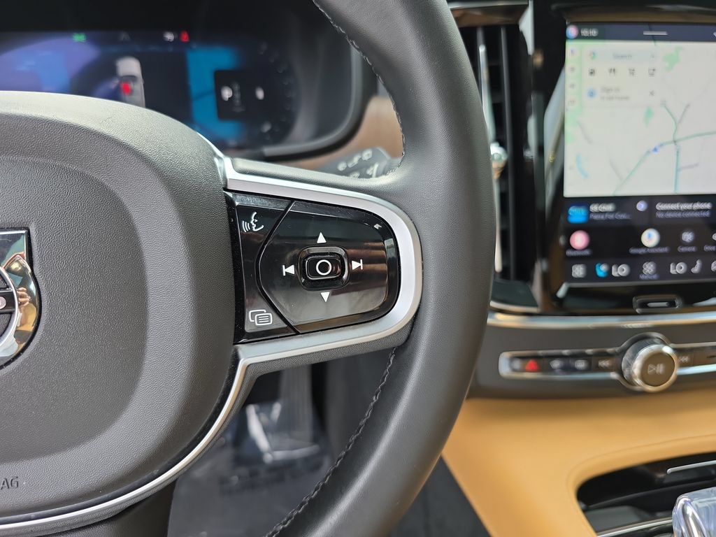 Certified 2025 Volvo V90 B6 Cross Country Ultra AWD/4WD image 27
