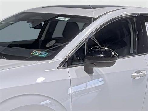 Used 2025 Nissan Murano SL AWD/4WD image 8