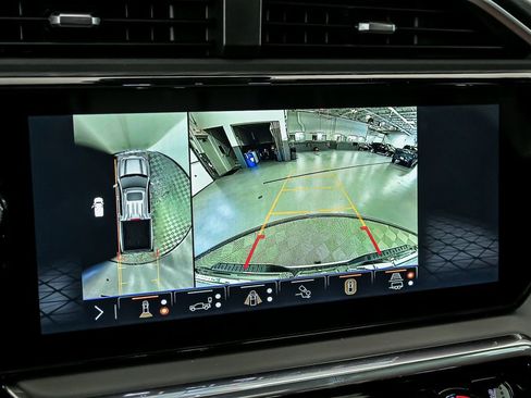 New 2026 GMC Sierra 1500 Denali Ultimate AWD/4WD image 17