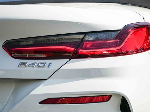 Used 2025 BMW 840i Convertible w/ Comfort Seating Package RWD image 7