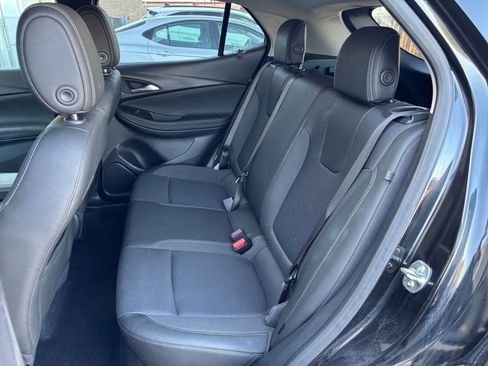 Used 2025 Buick Encore GX Preferred FWD image 37