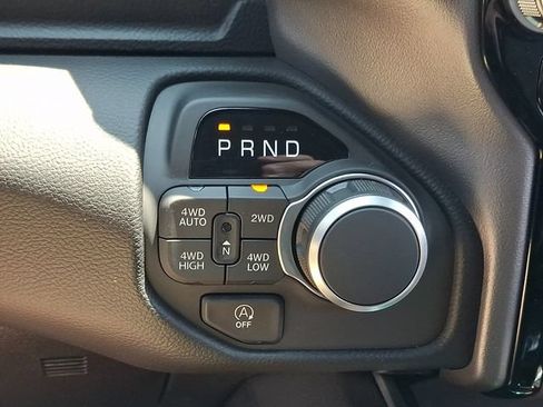 New 2026 RAM 1500 Big Horn AWD/4WD image 11