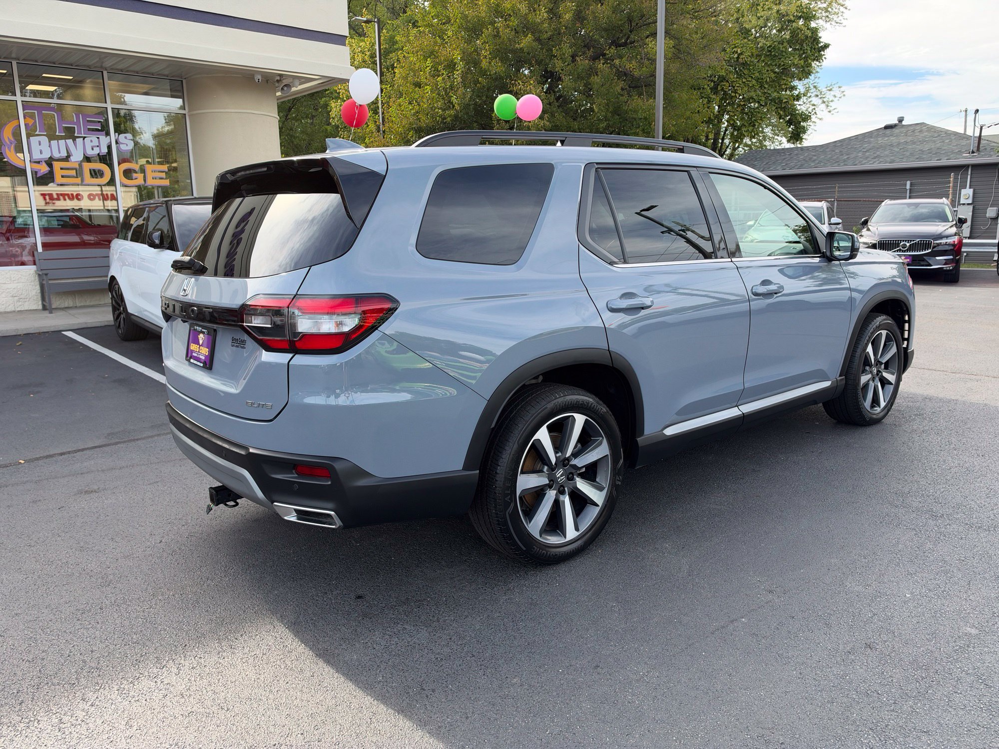 Used 2025 Honda Pilot Elite image 6