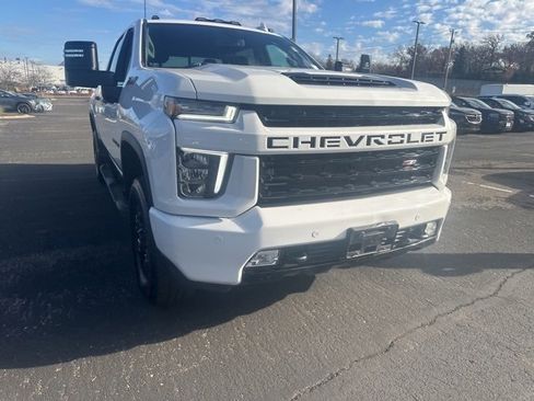 Used 2023 Chevrolet Silverado 3500 LTZ w/ LTZ Plus Package image 7