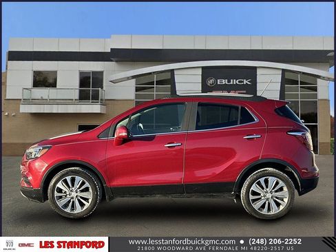 Used 2018 Buick Encore Preferred image 2