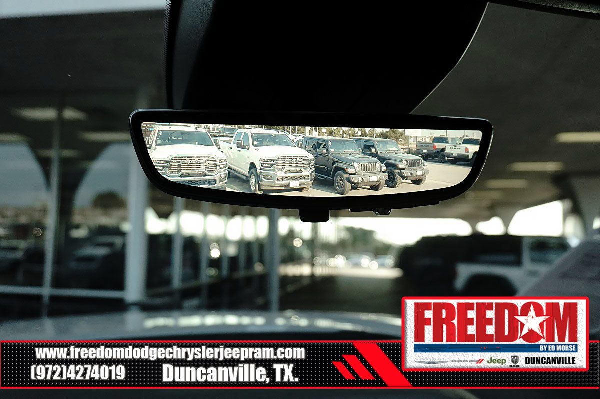 Used 2024 GMC Sierra 1500 AT4 w/ Technology Package AWD/4WD image 37