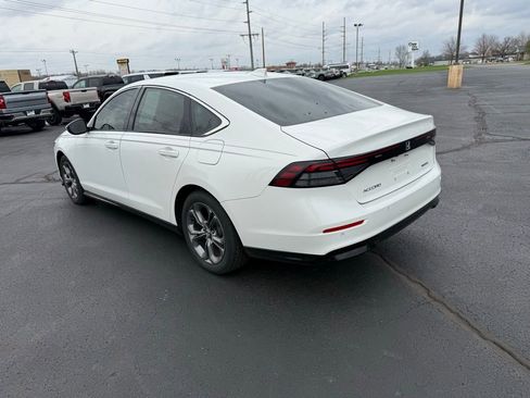Used 2023 Honda Accord EX-L image 5