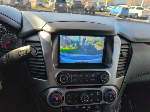 Used 2020 Chevrolet Tahoe LT image 18