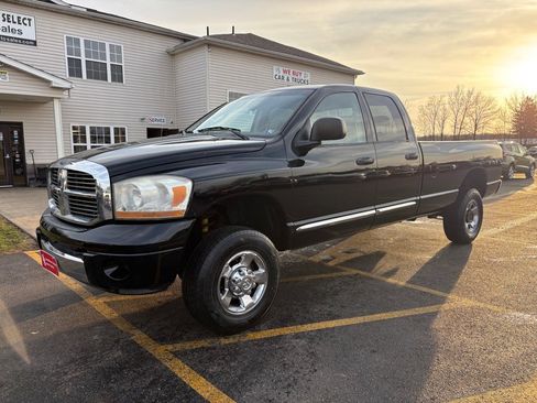 Used 2006 Dodge Ram 2500 Truck Laramie w/ Trailer Tow Group image 2