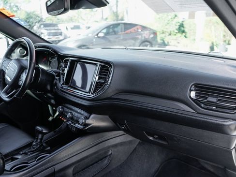 Used 2022 Dodge Durango GT image 37