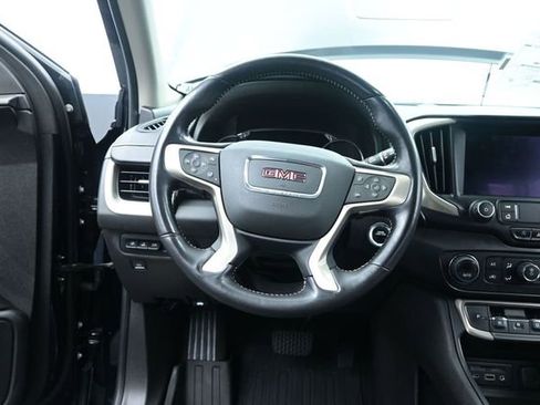 Used 2022 GMC Terrain Denali w/ Denali Premium Package AWD/4WD image 27
