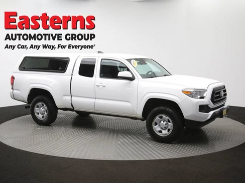 Used 2020 Toyota Tacoma SR w/ SR Convenience Package RWD image 44