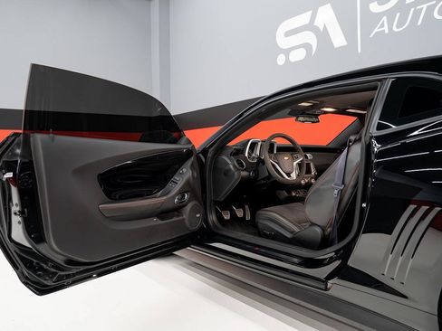 Used 2014 Chevrolet Camaro ZL1 RWD image 40