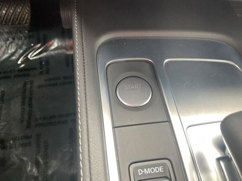 Used 2025 INFINITI QX60 Luxe w/ Black Edition image 32