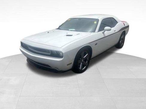 Used 2013 Dodge Challenger R/T Plus RWD image 1
