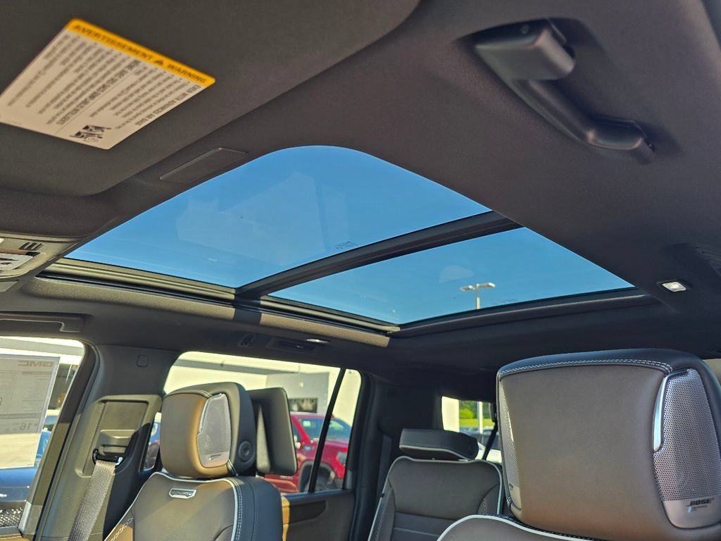 New 2026 GMC Yukon XL Denali Ultimate AWD/4WD image 20