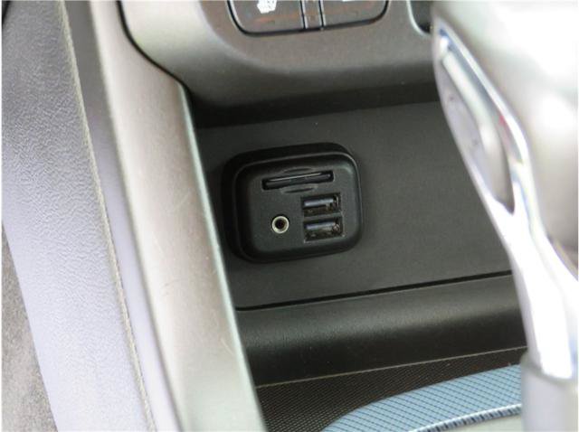 Used 2022 Chevrolet Colorado Z71 w/ Safety Package AWD/4WD image 10