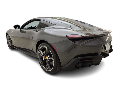 Used 2022 Ferrari Roma RWD image 7