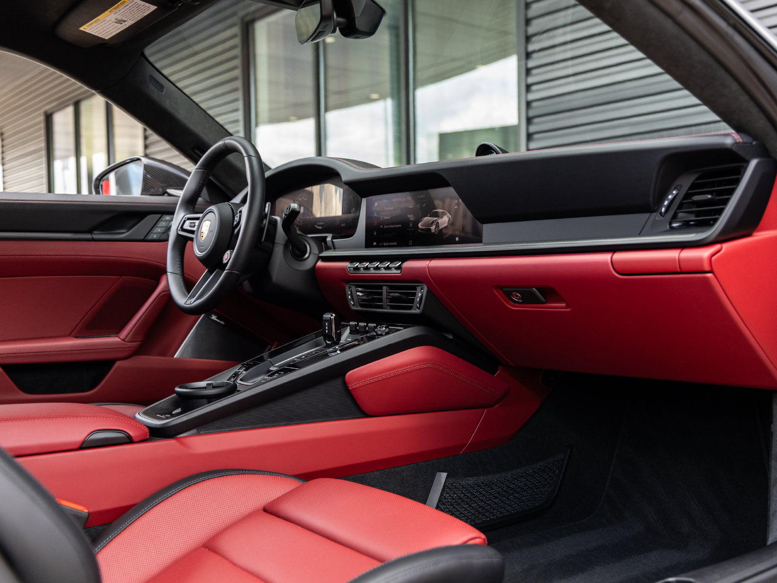 Used 2025 Porsche 911 Carrera RWD image 45