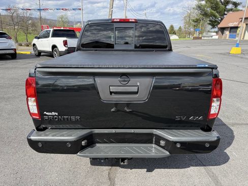 Used 2019 Nissan Frontier SV w/ Value Truck Package image 6