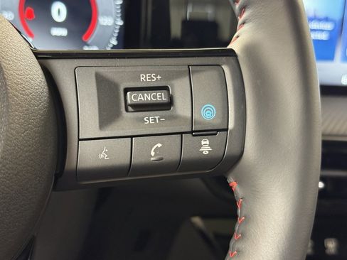 New 2026 Nissan Kicks SR image 33