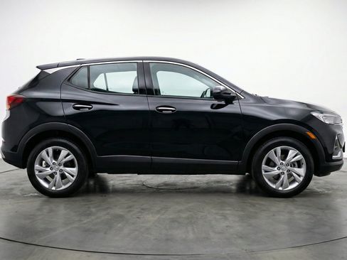 Used 2025 Buick Encore GX Preferred FWD image 11