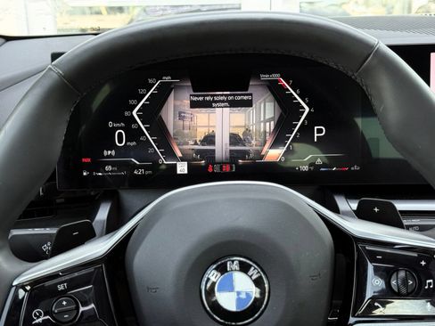 Used 2024 BMW 530i w/ Premium Package RWD image 38