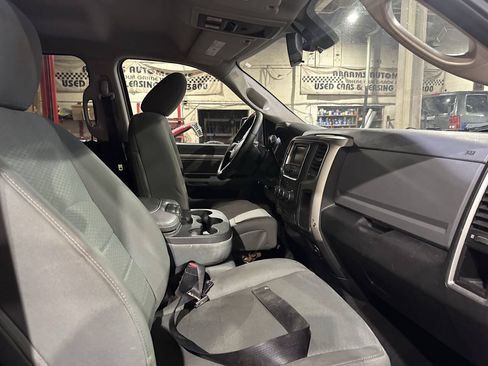 Used 2014 RAM 2500 SLT AWD/4WD image 5