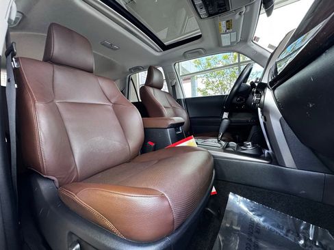 Certified 2024 Toyota 4Runner Limited AWD/4WD image 51