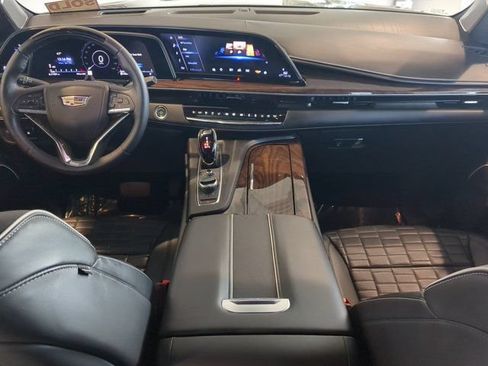 Used 2022 Cadillac Escalade Sport Platinum AWD/4WD image 13