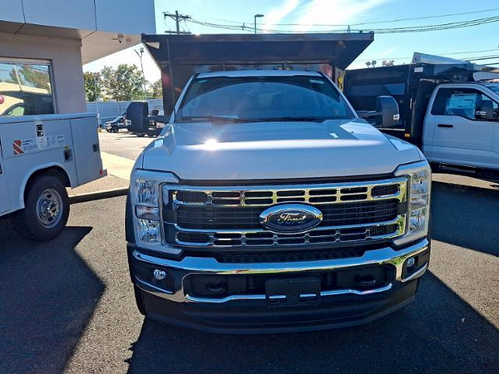 New 2026 Ford F550 4x4 Regular Cab Super Duty image 2