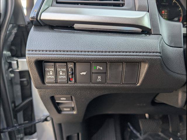 Certified 2026 Honda Odyssey Touring image 15