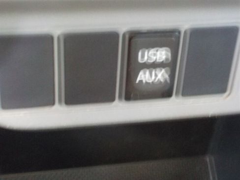 Used 2014 Toyota Tacoma PreRunner image 23