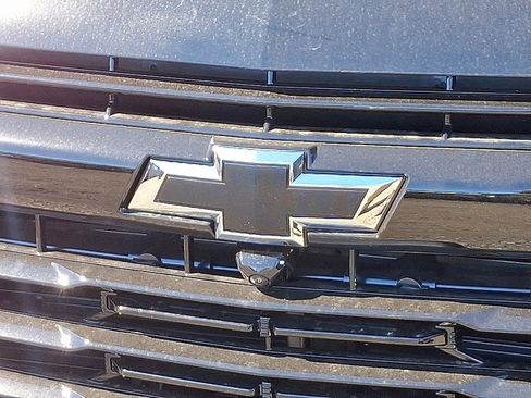 New 2026 Chevrolet Suburban RST image 5