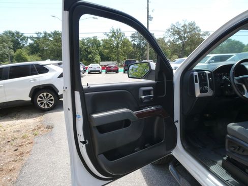 Used 2019 GMC Sierra 1500 SLE w/ SLE Value Package RWD image 11