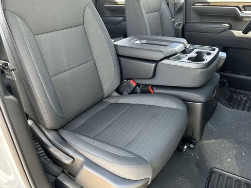 New 2026 GMC Sierra 1500 SLE AWD/4WD image 27
