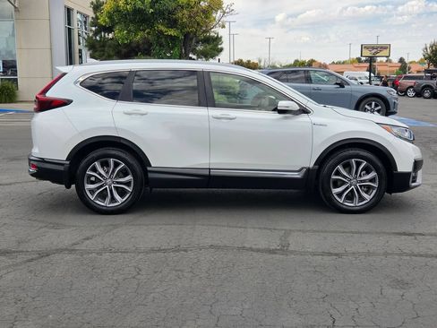 Used 2021 Honda CR-V Touring image 2