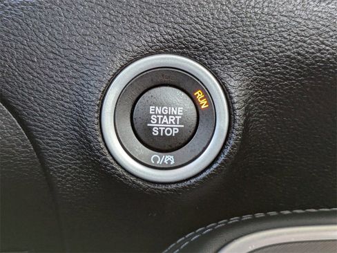 Used 2019 Dodge Challenger R/T Scat Pack image 29