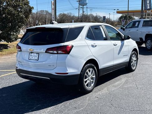 Used 2023 Chevrolet Equinox LT w/ Driver Convenience Package image 7