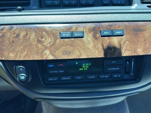 Used 2011 Mercury Grand Marquis LS RWD image 41