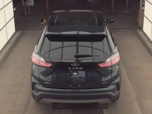 Used 2024 Ford Edge SEL w/ Convenience Package AWD/4WD image 6
