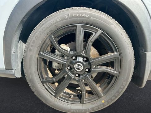 Used 2021 Nissan Kicks SR FWD image 10