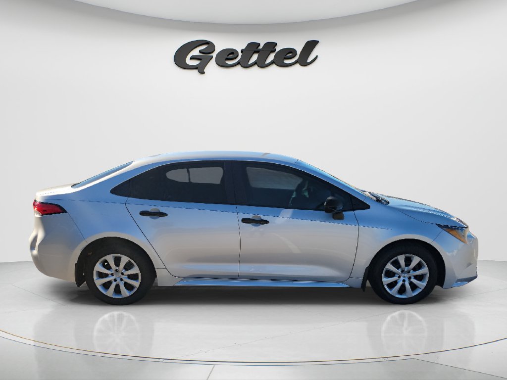 Certified 2023 Toyota Corolla LE FWD image 3