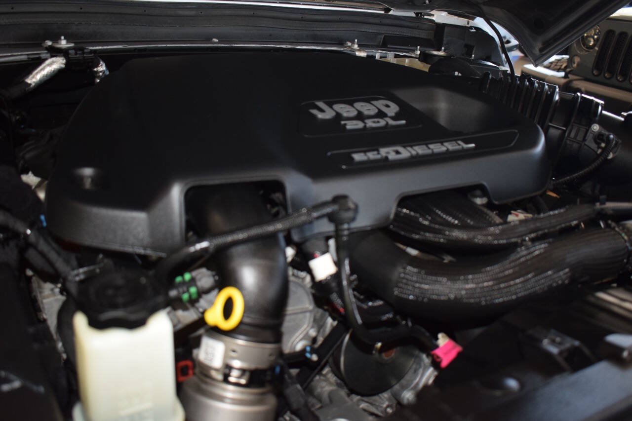 Used 2020 Jeep Wrangler Unlimited Sport AWD/4WD image 45