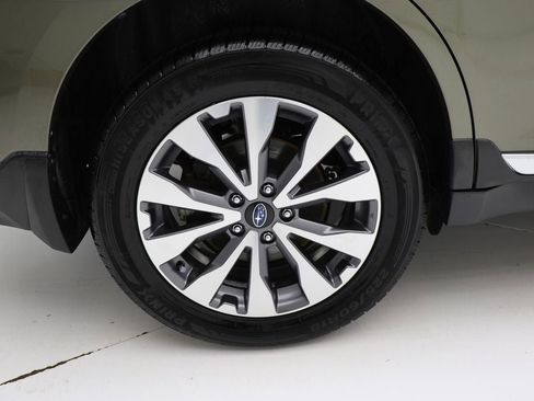 Used 2017 Subaru Outback 2.5i Touring w/ Popular Package #5A image 10