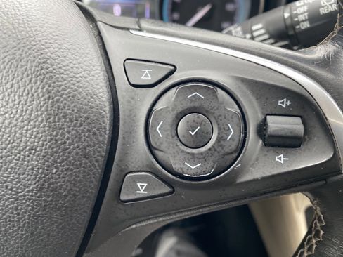 Used 2017 Buick Envision Preferred image 6