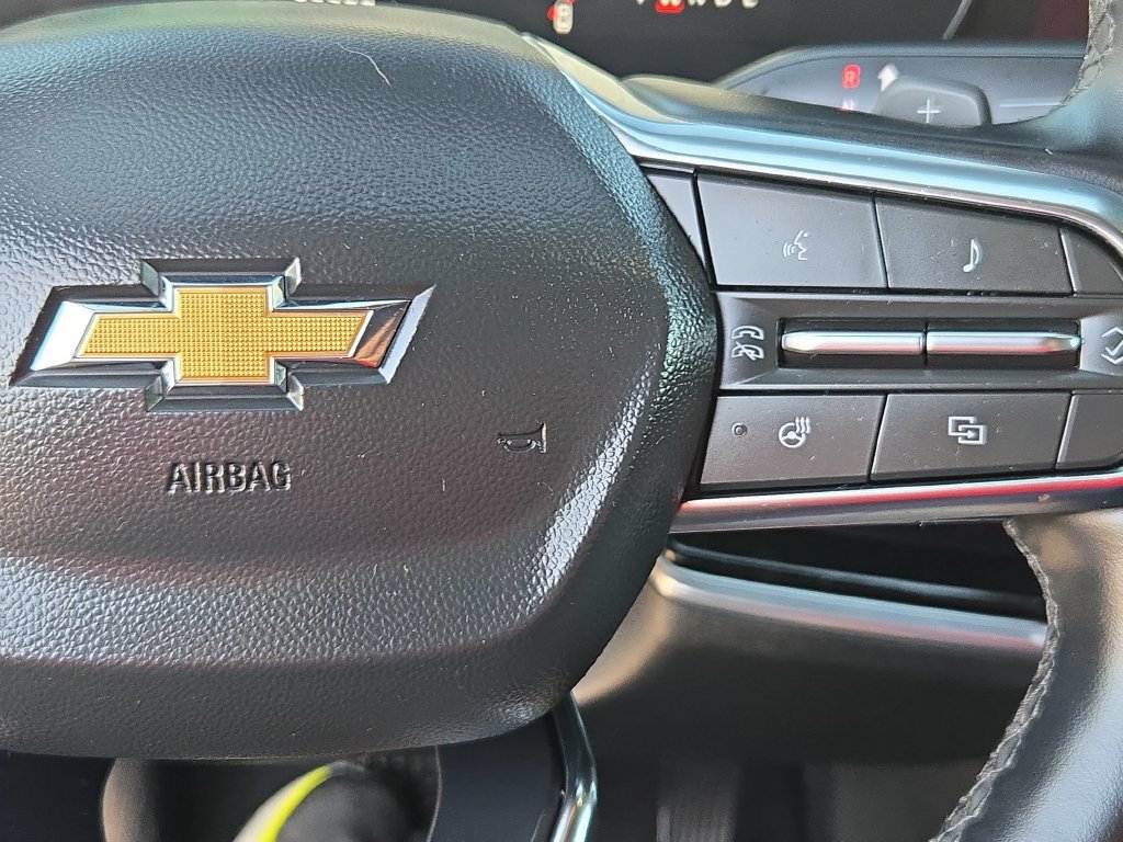 Used 2026 Chevrolet Equinox LT AWD/4WD image 22
