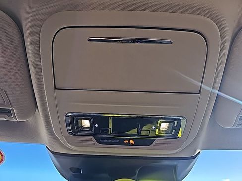 Used 2020 Lincoln Corsair FWD w/ Equipment Group 101A image 24