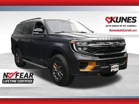 Used 2025 Ford Expedition Tremor AWD/4WD image 1