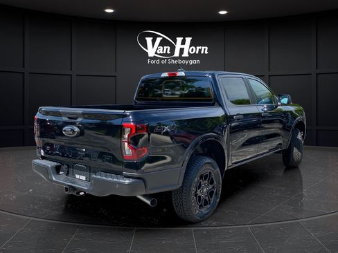 New 2026 Ford Ranger XLT w/ Black Appearance Package AWD/4WD image 7